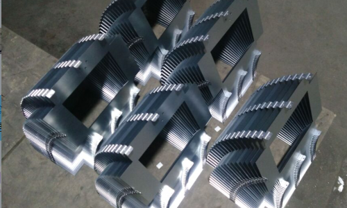  為何機箱機柜的顏色如此單調呢？